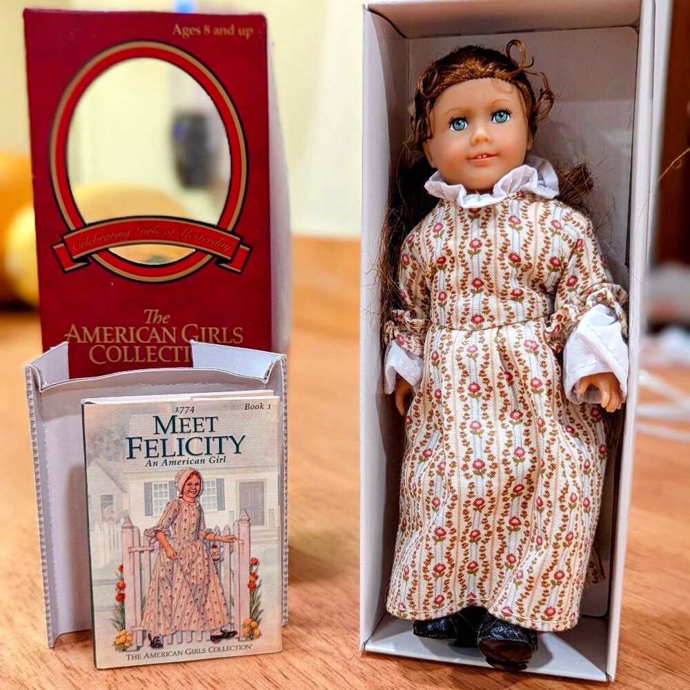 New in Box! American Girl Mini Felicity